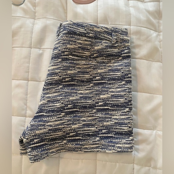 Katherine Barclay Blue Tweed Short - Picture 5 of 7